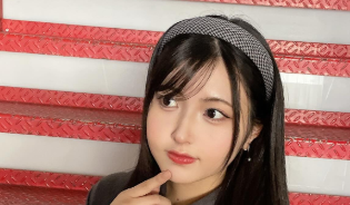 岡村美波、前髪アレンジ披露で大人っぽい魅力を発揮！ファンから絶賛の嵐