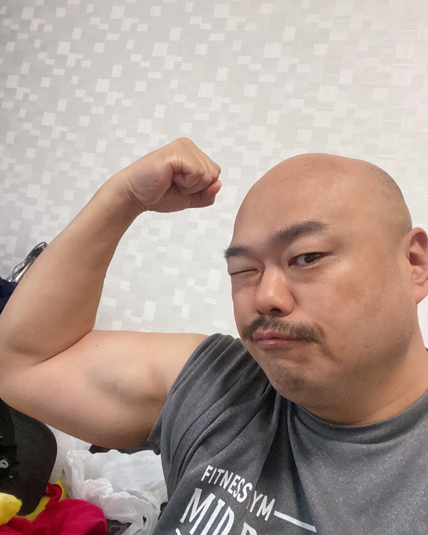 トレーニングの成果⁉️💪クロちゃんの最新ショットにファン「かっこいい！！」