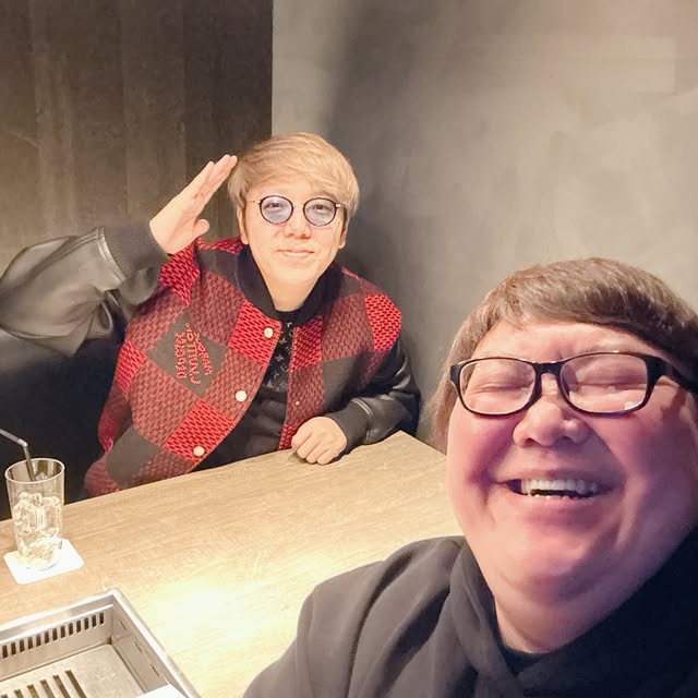 デカキンのインスタにヒカキン登場⁉素敵すぎる笑顔2ショットにファンほっこり