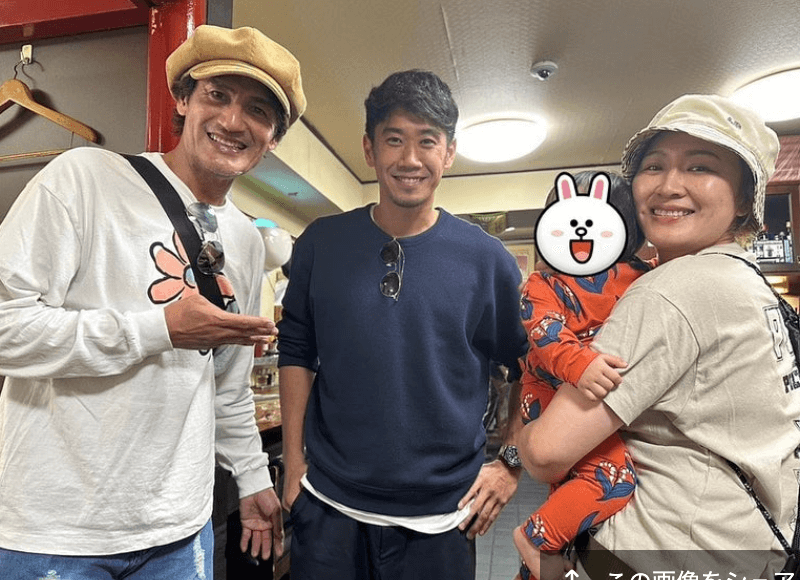 本並・丸山夫婦＆香川真司の豪華3ショット⚽️💕「凄い偶然が重なりました！」