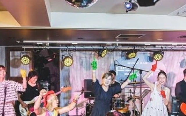 「月曜日はつらい」スザンヌが『キャサリンズバー文化祭』の母の姿に感動！