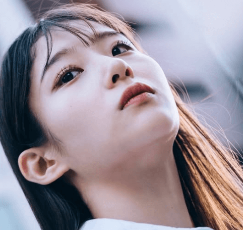 アイドルフェイスの人気ダンサー、透明感MAXの美ショットを公開！ファン質問でコメント欄が大盛り上がり