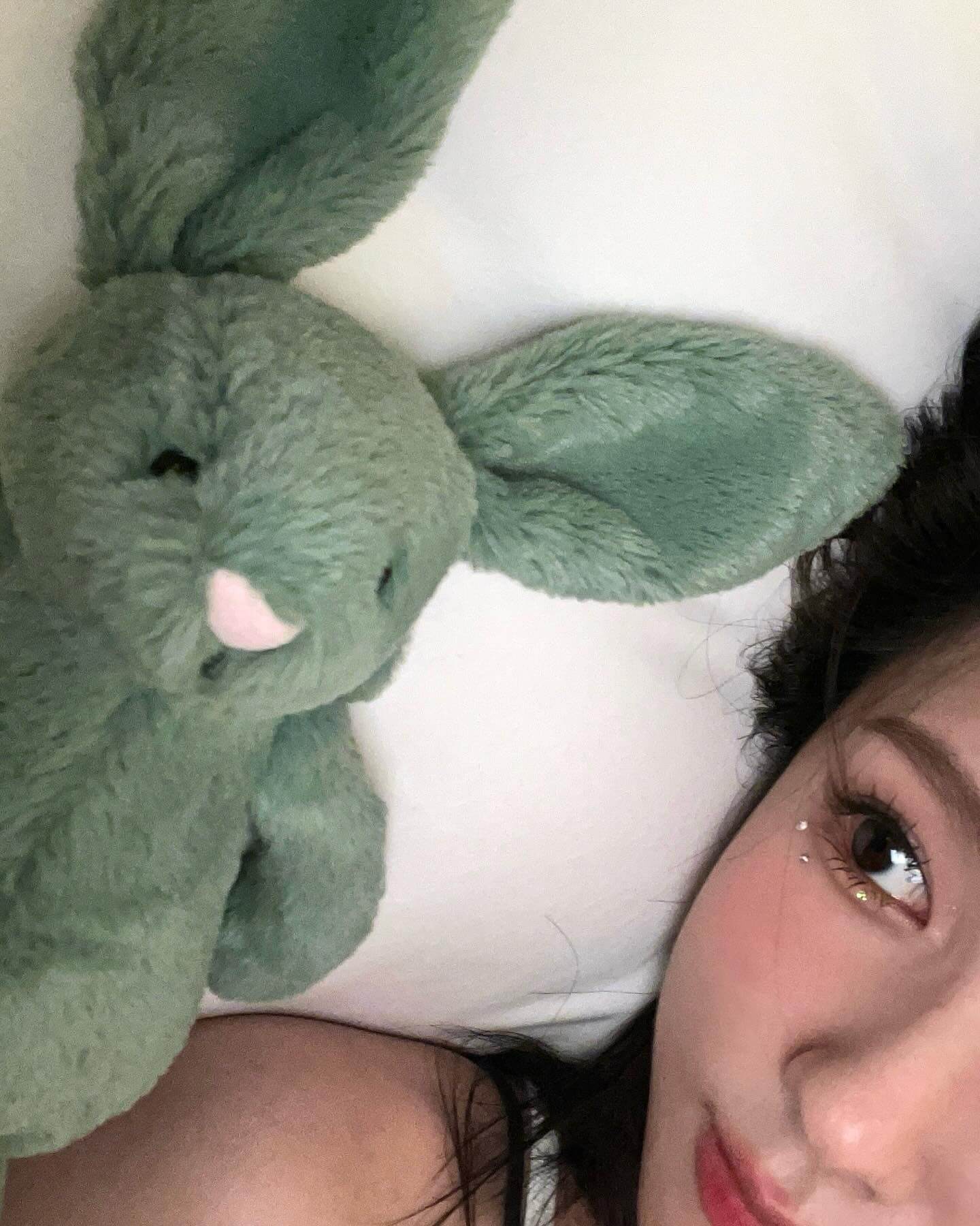 あのウサギ系大人気韓国アイドルの可愛すぎるショットが大公開！