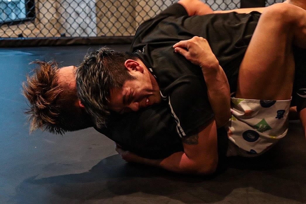 皇治がトレーニング中の姿を公開🔥