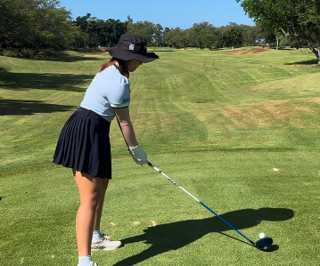 ゴルフ 西田茉楓が豪快ショット披露！臨場感あふれるパー5攻略動画が話題