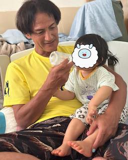 「すくすく育ってくれて…」人気タレント 我が子溺愛投稿にコメント殺到⁈感謝の言葉を吐露