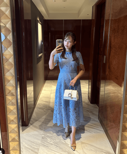 高木由梨奈、プチプラワンピースが話題！結婚式コーデを披露