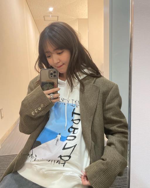 鈴木愛理「可愛すぎる！似合いすぎ！」長州力パーカーを着こなす姿が話題に⁉️