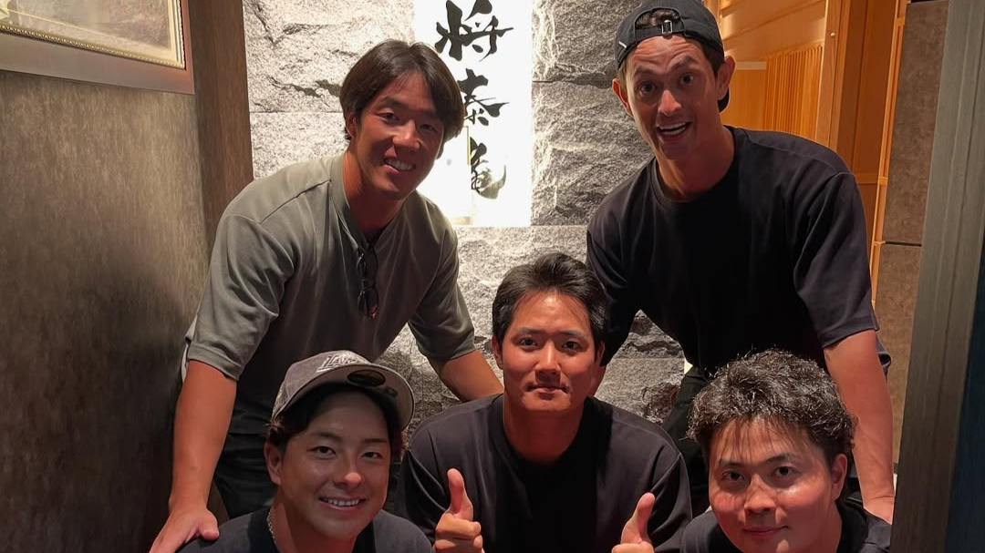 「うまスンギで、やばスンギでした」郡拓也、仲間との食事会で満面の笑み