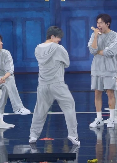 人気韓国アイドルが「お尻フリフリダンス」メンバー大爆笑