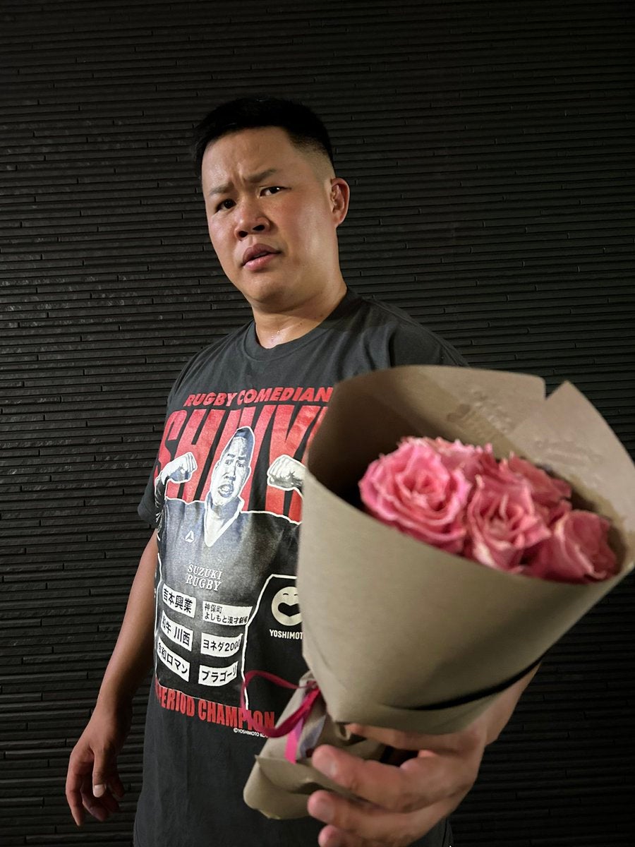 人気芸人が公開プロポーズ成功で結婚報告 M-1優勝芸人から祝福コメント続々