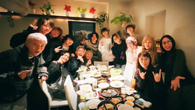 「○○さんとお友達なの！？」オーイシマサヨシ　豪華すぎるメンバーでの集合写真を公開！まさかのつながりにファン驚愕