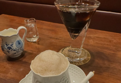 雛形あきこ喫茶店でリフレッシュ、美味しい珈琲と特別な時間