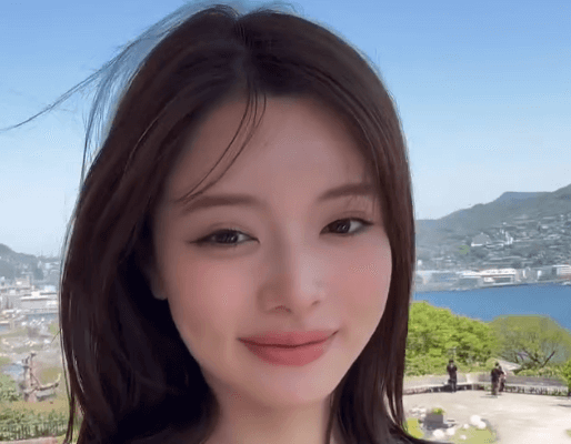 「美人です！」人気モデル、母と長崎旅行へ！現地で披露した晴れやかムービーの美しさにファンメロメロ「最高にかわいい」
