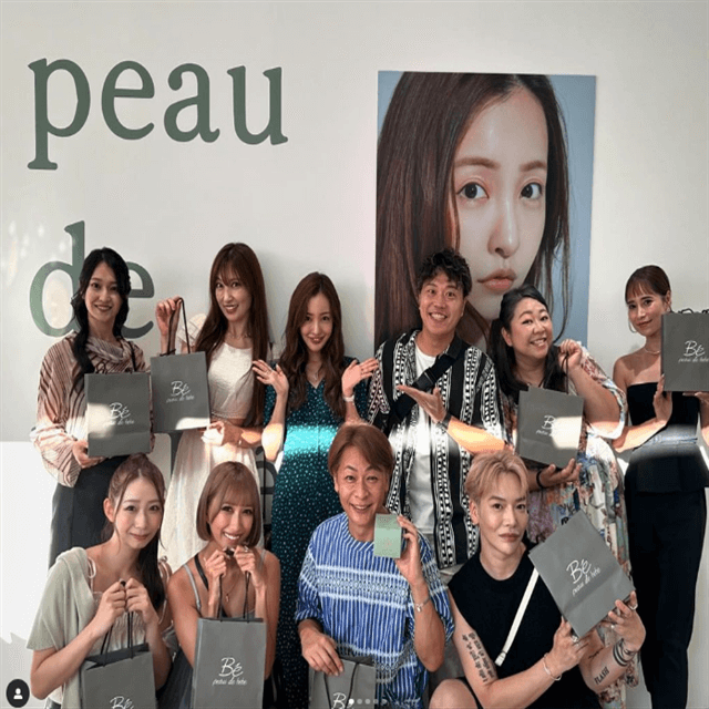 熊田曜子、板野友美のスキンケアブランド”POP UP”へ！本人も登場で話題沸騰