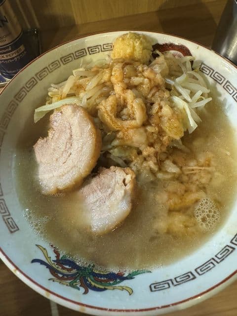 「ご褒美豚山」プロゲーマー・ふ～どが大会終わりにラーメンで打ち上げ