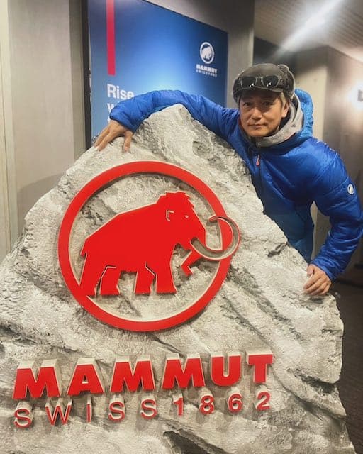 「ほんと好きが伝わってきます」人気俳優がカナダの旅でも愛したブランドの服を公開！