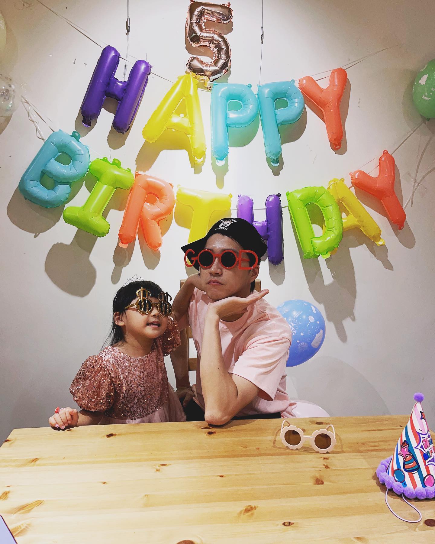 福原愛さんの元夫・江宏傑さん、5歳長女の顔出しショットが話題に「小さなプリンセス」