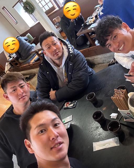 中日移籍の中田翔が大分でオフ満喫✨