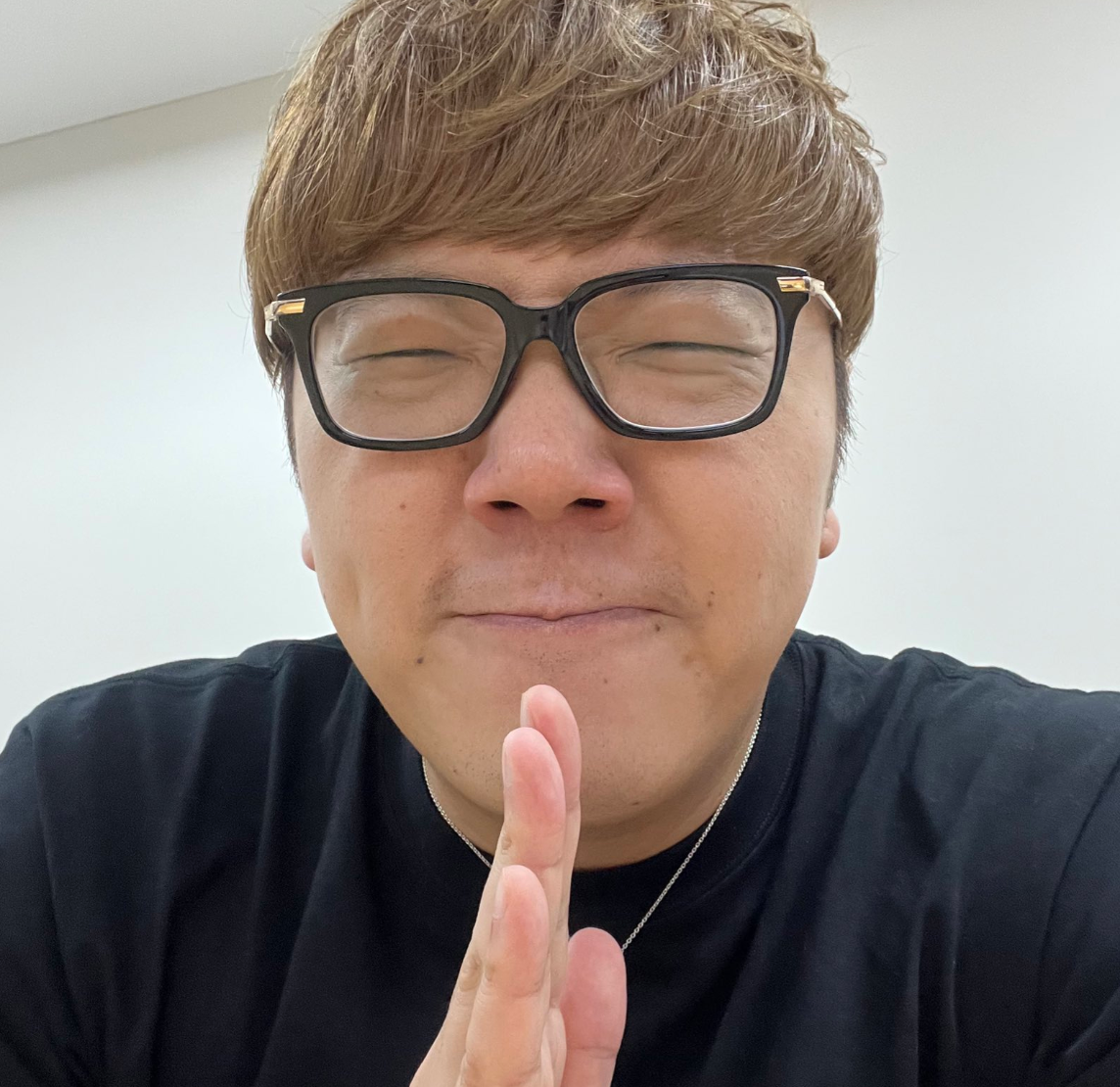 HIKAKINさん、不審者から接触を受けるも無事を報告。「ショッキングな映像」を謝罪