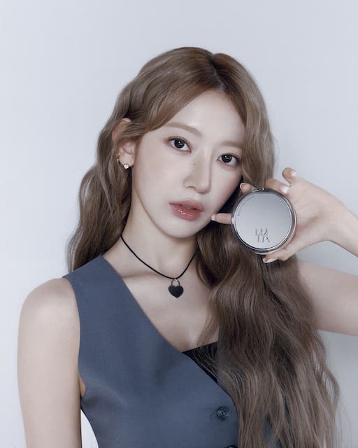 LE SSERAFIM・宮脇咲良がLUNAの撮影の様子を公開！