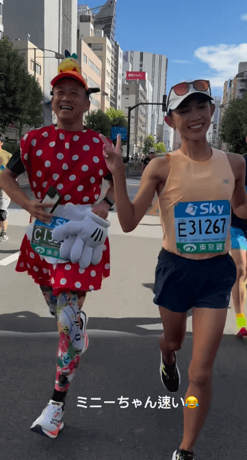 美女タレントの坪井ミサト、可愛すぎるランニングムービー公開！まさかの強敵”ミニーちゃん”に大苦戦！？