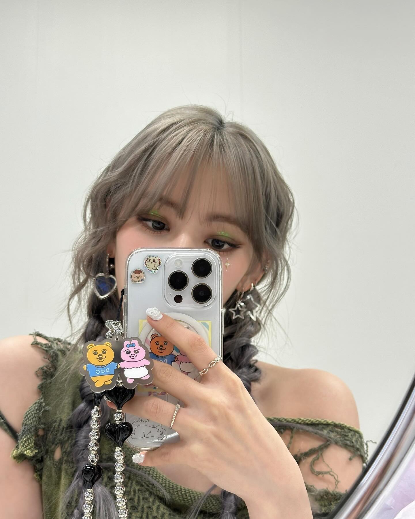 元HKT48のメンバーは韓国を拠点に世界で大人気!? 宮脇咲良の最近は　