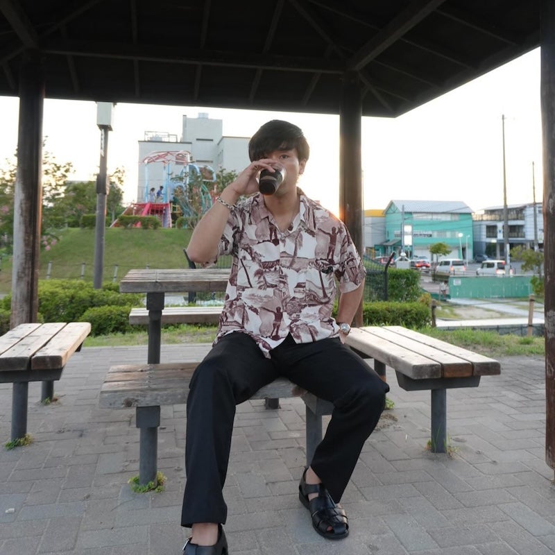 登録者700万人越え人気ユーチューバー、おしゃれすぎる最新コーデ披露