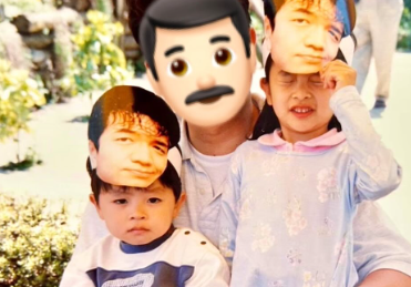 「テレビっ子だったあの頃の私が今ここに」日比麻音子、感涙の『王様のブランチ』30周年オフショット公開