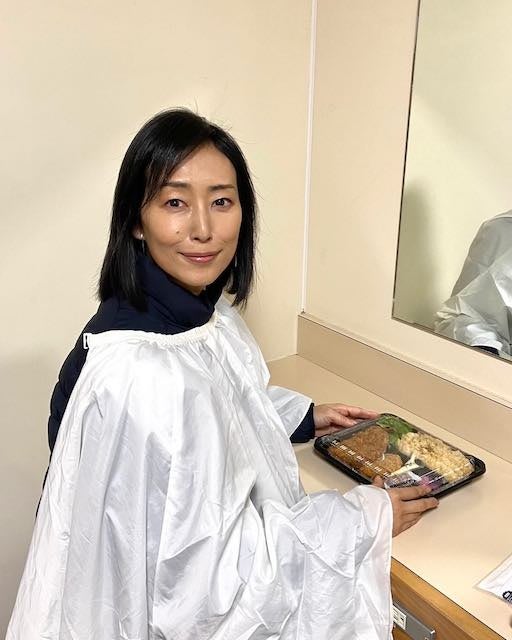 木村多江、ロケ弁でほっと一息。食事で気を付けていることとは...？