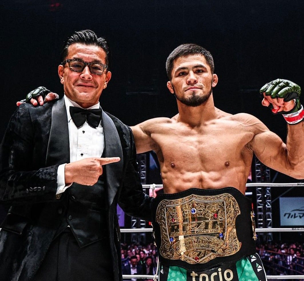 王者の風格！シェイドゥラエフ、堂々のベルト姿にファン熱狂