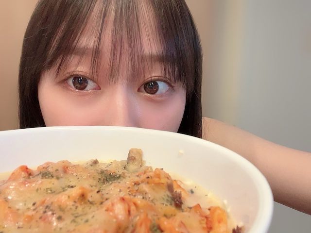 影山優佳が手作り料理披露で話題に👀💖ナチュラルショットにいいね続々💘