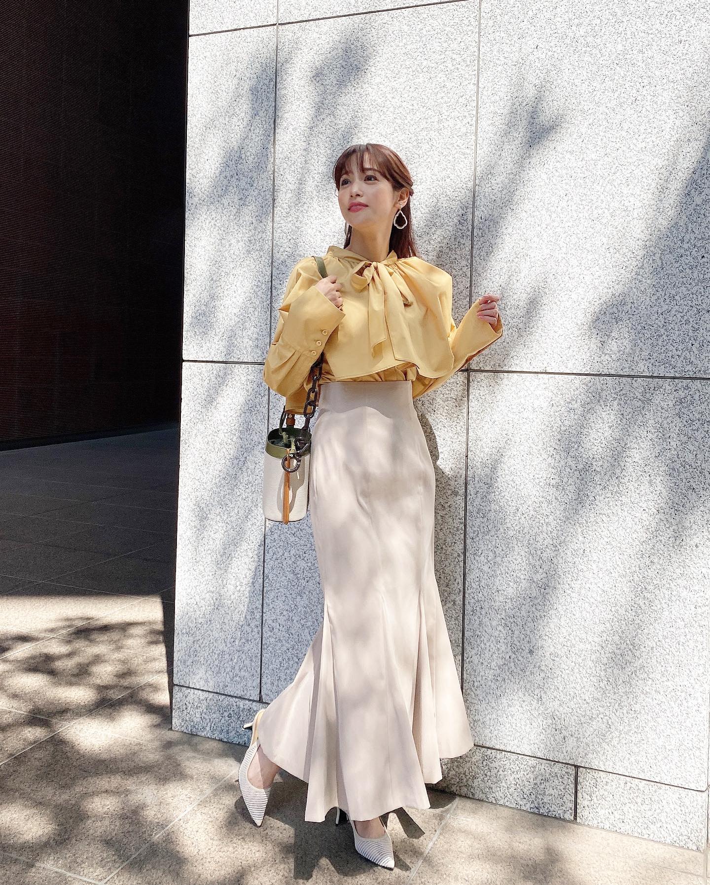 鷲見玲奈さんが初ファッション企画にチャレンジしたことを報告📣「やっぱり、スカートが似合うよ😍」