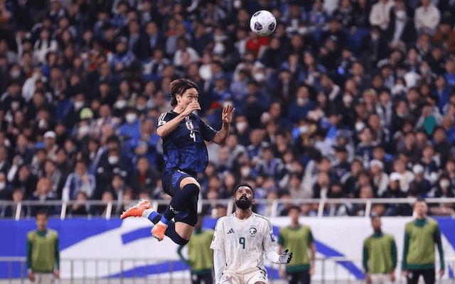 サッカー日本代表・板倉滉、ドイツへ帰国したことを報告