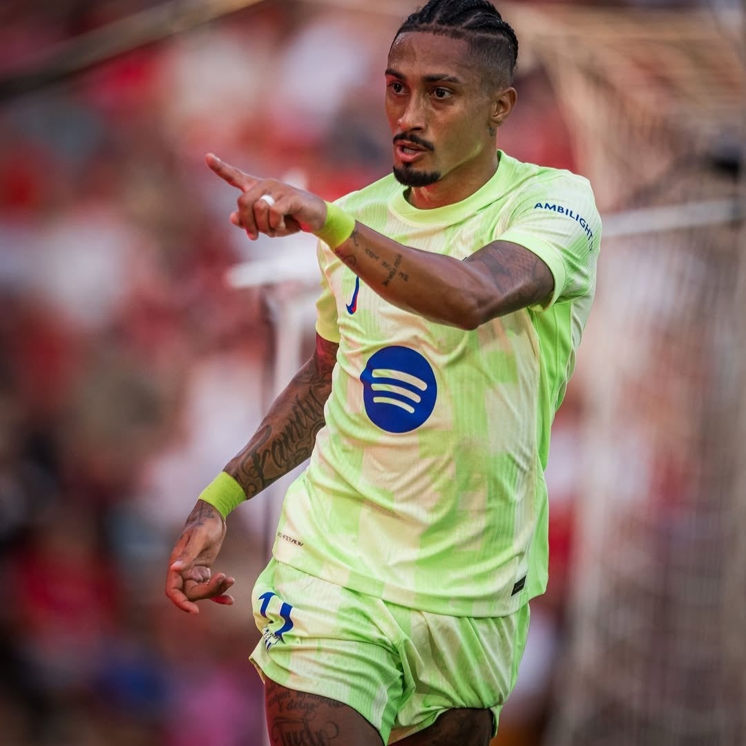 バルサのラフィーニャ、新シーズン開幕戦で先制点を挙げる！キレキレのプレーで勝利に貢献