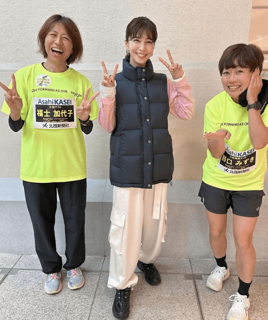 安田美沙子、五輪金メダリストの「野口みずき」、陸上記録保持者「福士加代子」との激レア3ショットを披露！