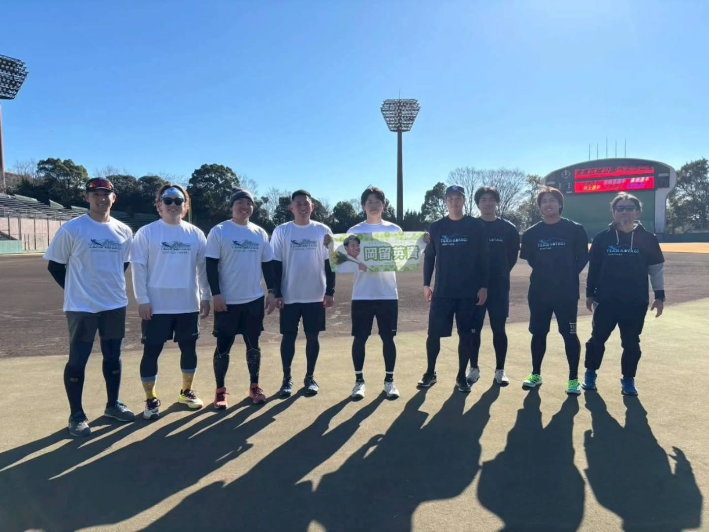 ヤクルト・青柳 「充実した時間」での沼津自主トレ打ち上げを報告