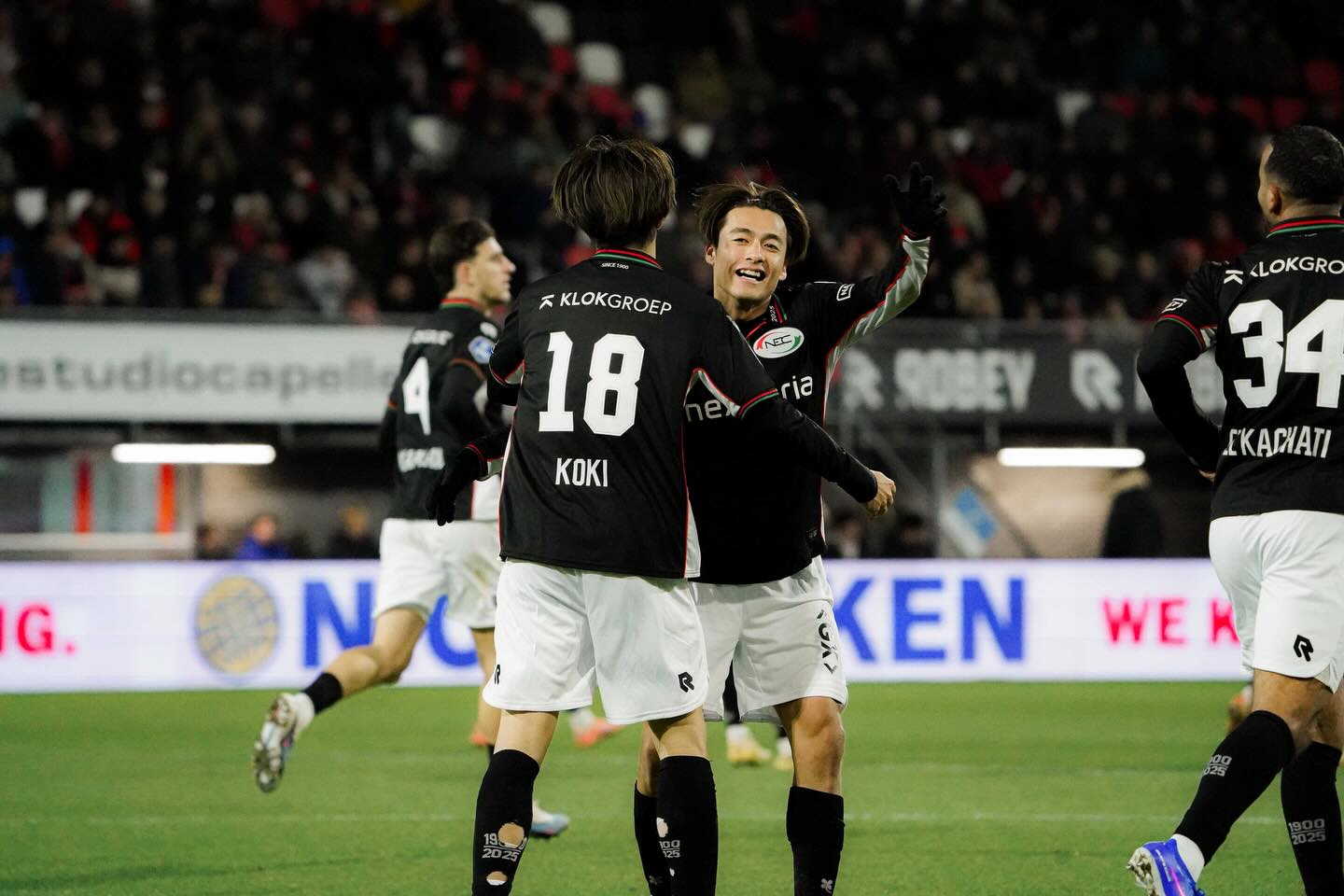 NECナイメヘン佐野航大が小川航基へアシスト FKから絶妙クロスで日本人ホットライン炸裂