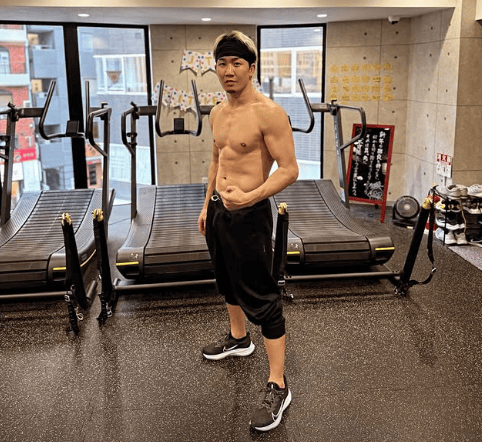 朝倉未来、現在の肉体を公開