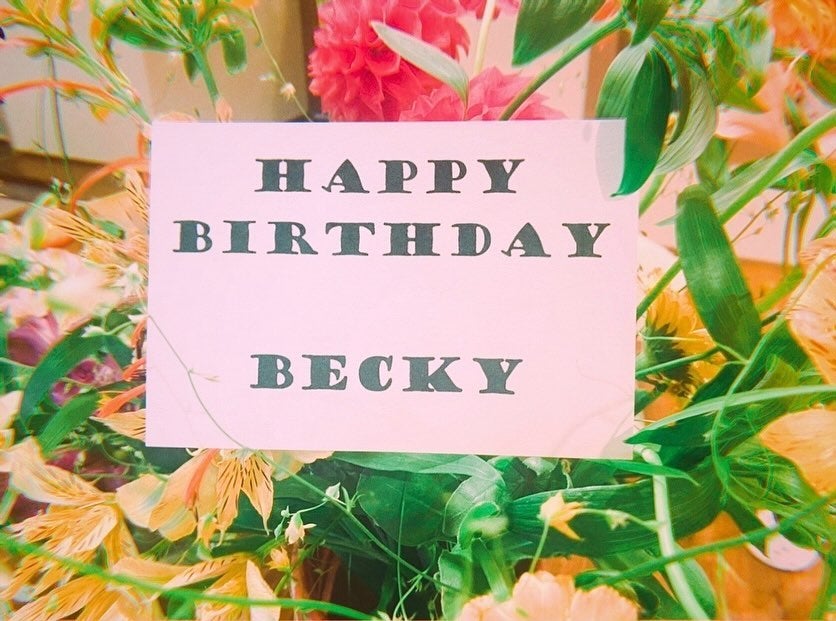 「昨日は最高すぎるお誕生日でした。」ベッキーが誕生日を報告！
