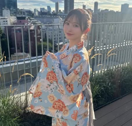 「可愛い以上の言葉を言いたい」元HKT48・松本日向が見せた素敵な〇〇ショットにファン悶絶！