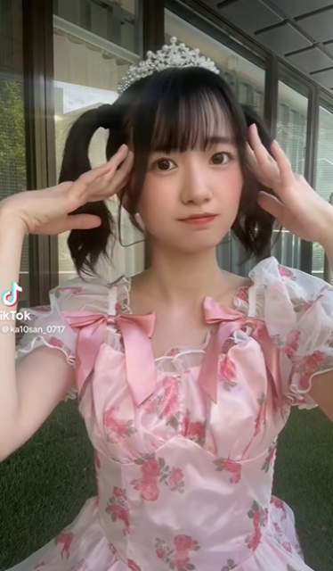 元SKE48"なきむし見習いシンガー"加藤結、『グレー・ハート』MV1万回再生に感謝のインスタムービー投稿！