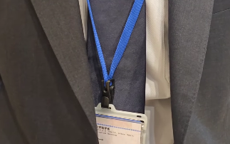 松坂桃李、ドラマ告知動画を公開「手の振り方が話題に」