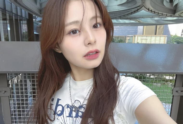 爽快笑顔！本間日陽が夏の終わりを彩るカジュアル私服ショット