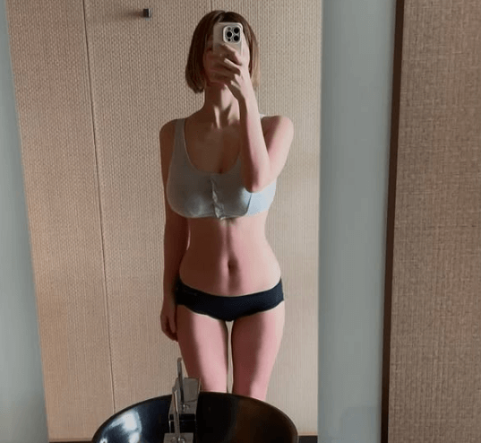 「クッソ可愛いなホンマ」セレブ系美女タレント、産後4か月の“劇的カムバック・超美スタイル“に大反響！「スタイルよき」