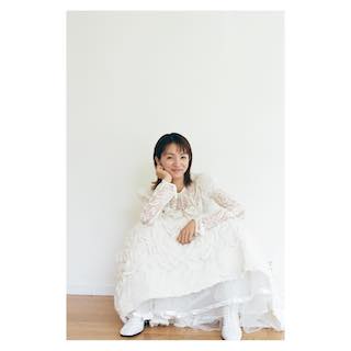 人気女優 美スタイル露わな自然体ショット公開で話題に あまりの美しさにファン悶絶