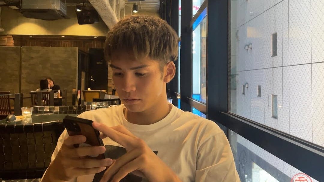 東廉太、試合外で見せた“意外な素顔”にファン騒然！