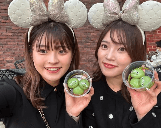 「どの写真が好き〜？」ゴルフ界最強の可愛いコンビと評判の女子ゴルファー、”ドリーミング・クエスチョン”にファン迷宮入り！「選べません」