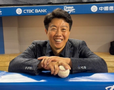 鶴岡慎也、台湾シリーズ満喫！「決して遊びに行った訳じゃないですよ」