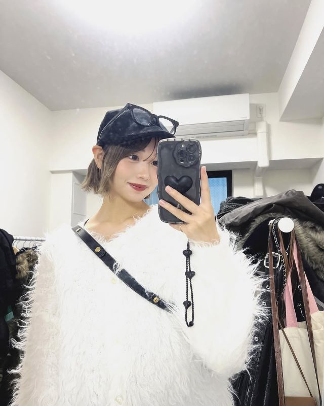 「えやばかわい！！！！！」今話題沸騰中の流那が最新ショット投稿で話題に